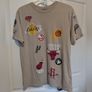 ULTRA GAME Neutral Beige Crew Neck Tee - Official NBA